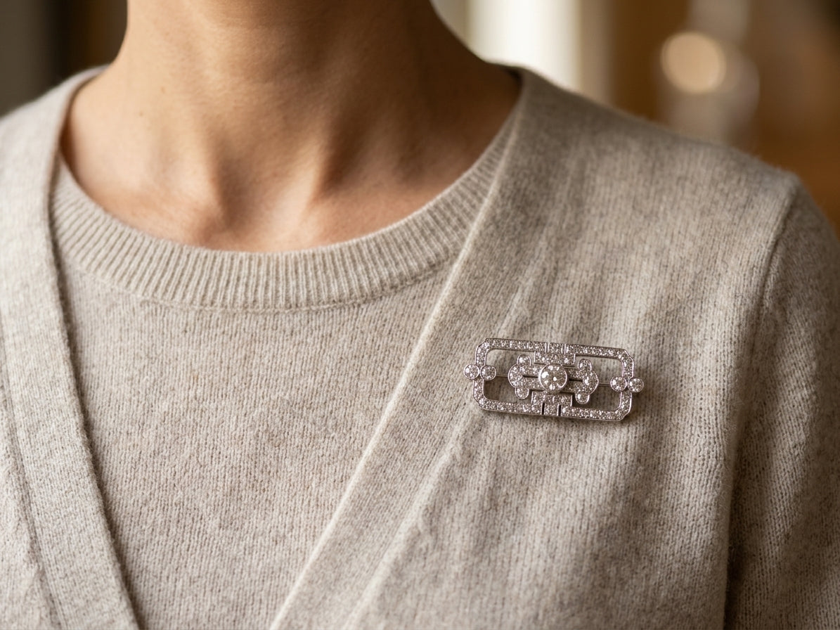 Brooch (BR03)