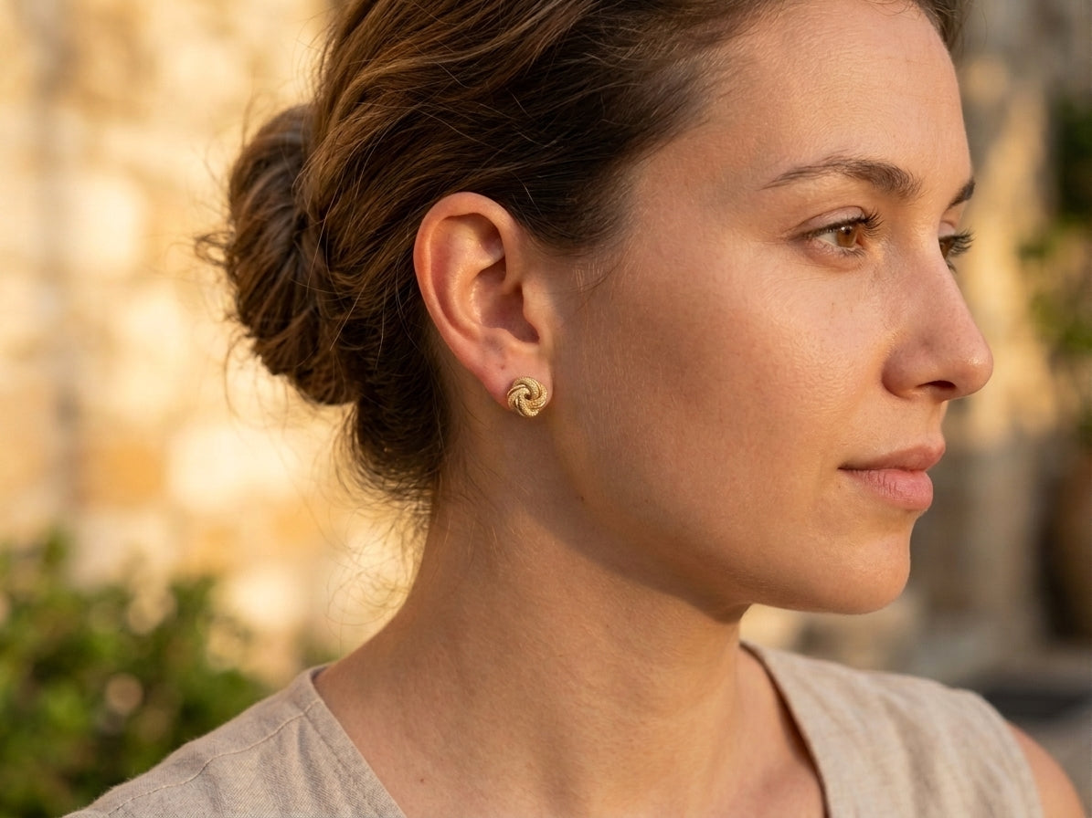 Earrings (E09)