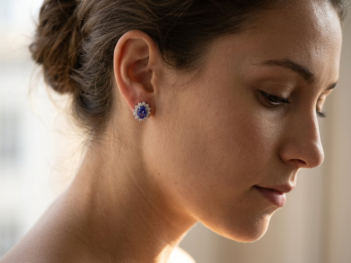 Earrings (E22)