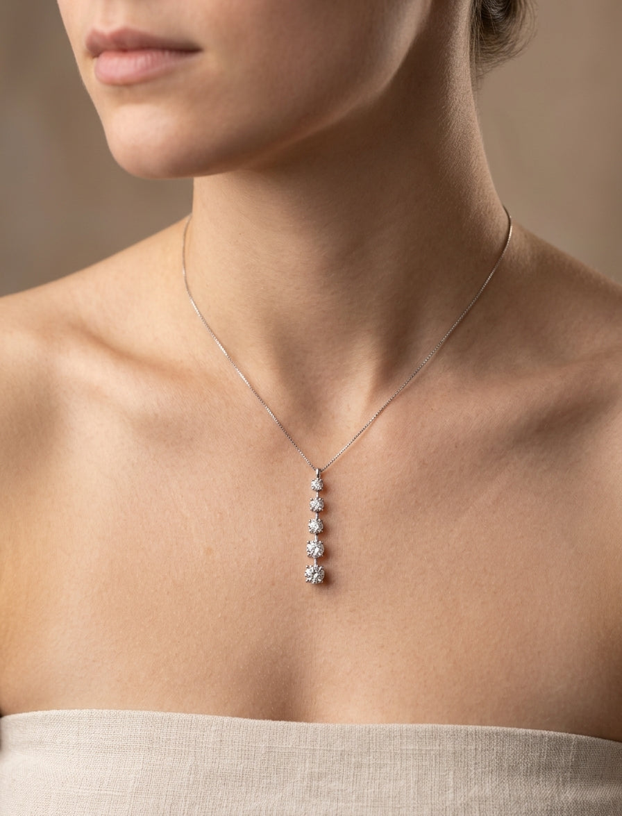Pendant (P38)