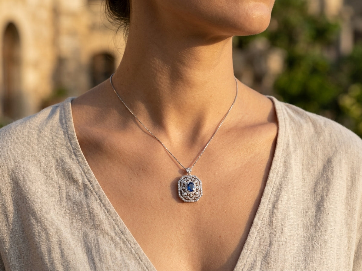 Pendant (P49)