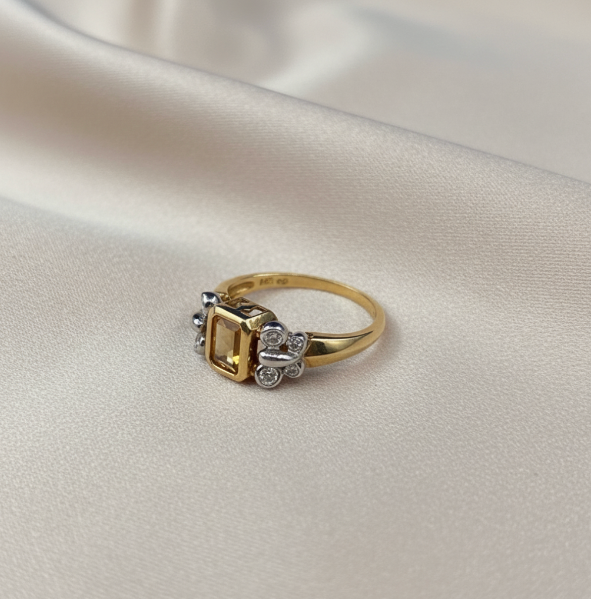 Gemstone Ring (RC02)