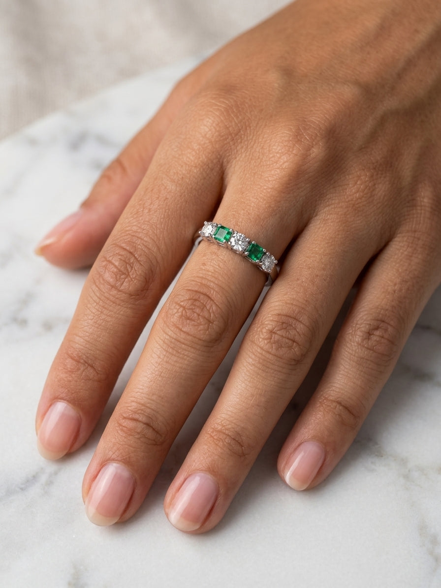 Emerald Ring (RE34)
