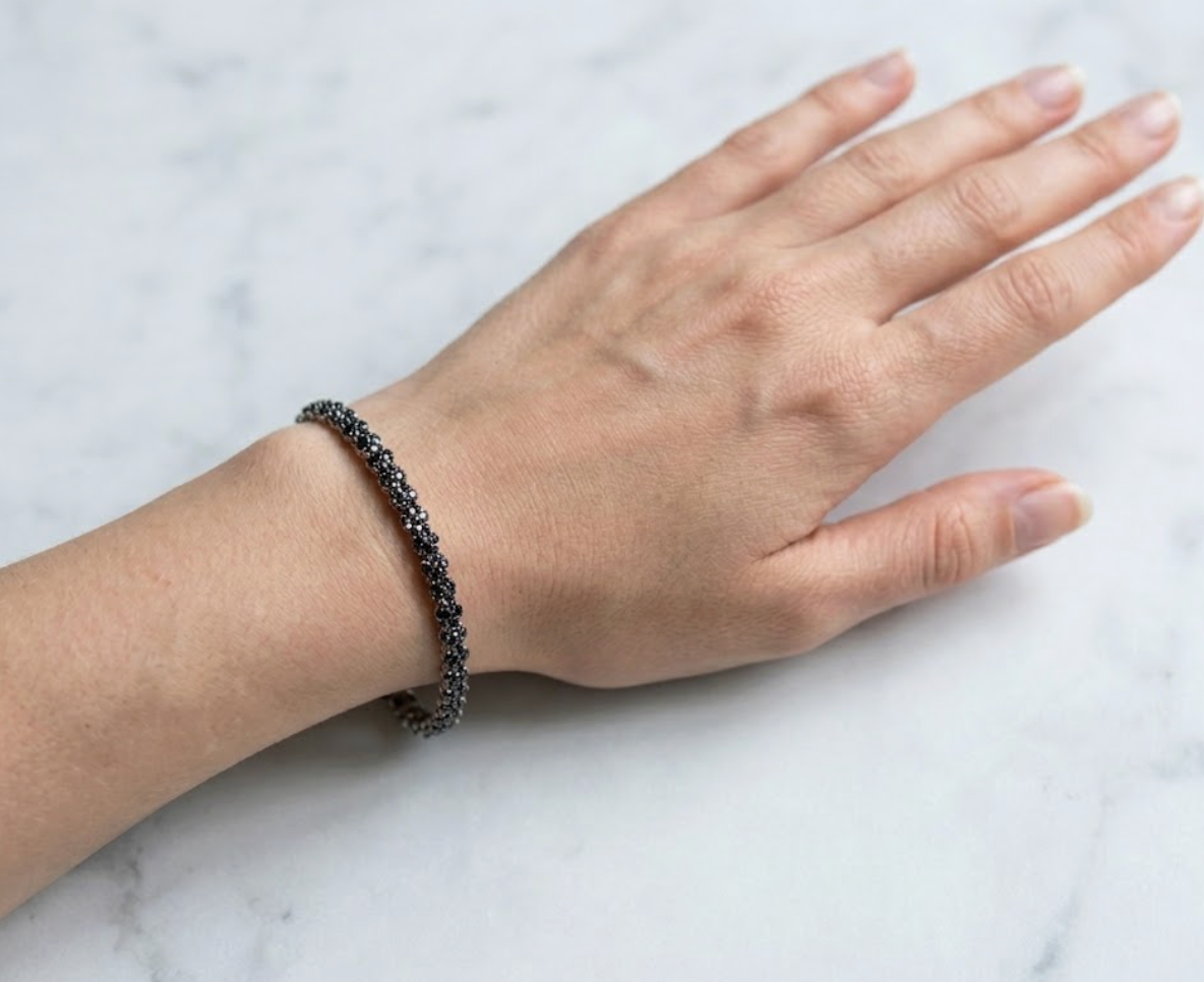 Bracelet (B10)