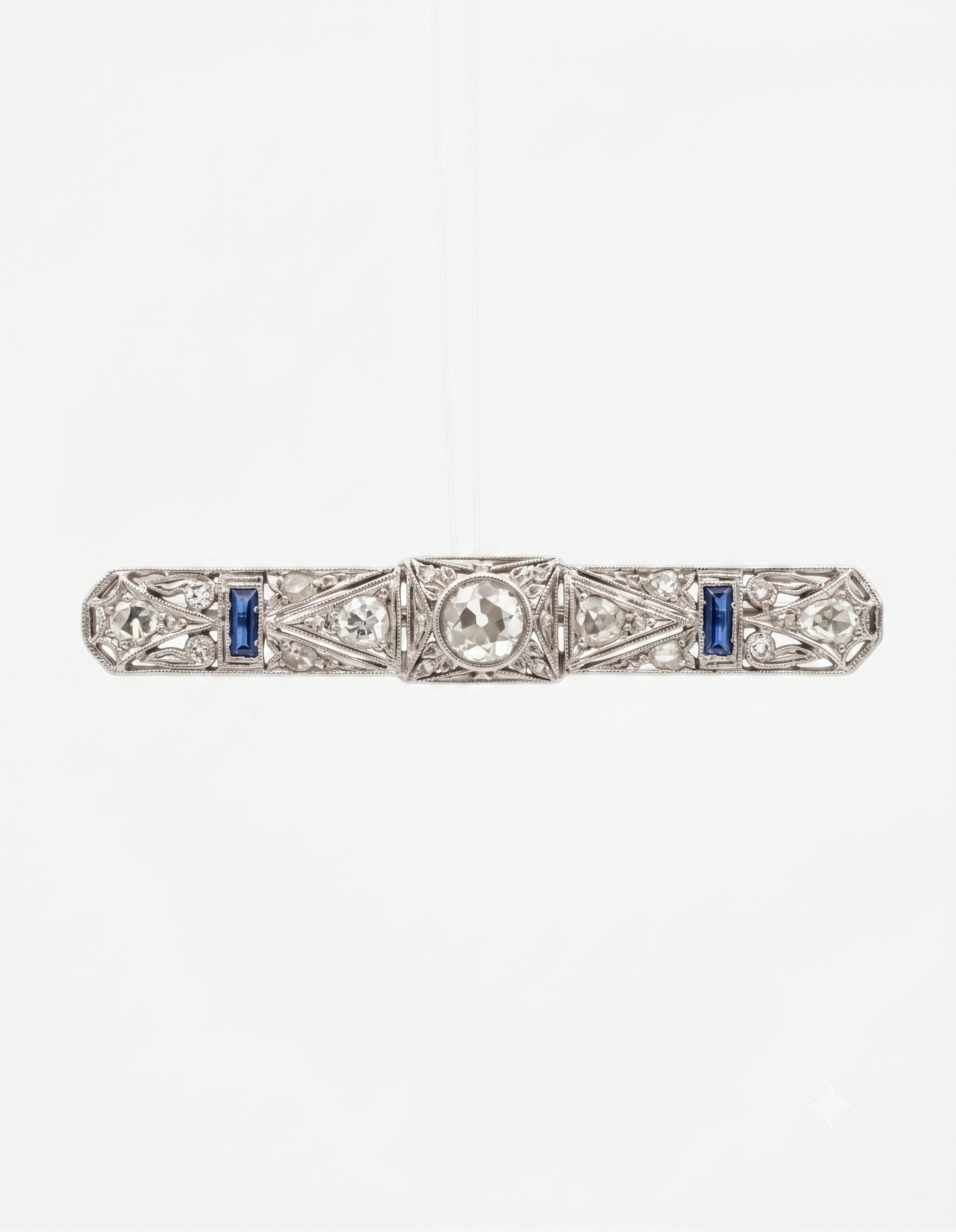 Brooch (BR04)