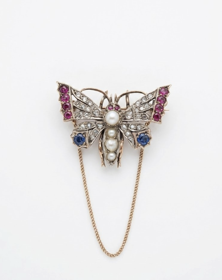 Brooch (BR05)