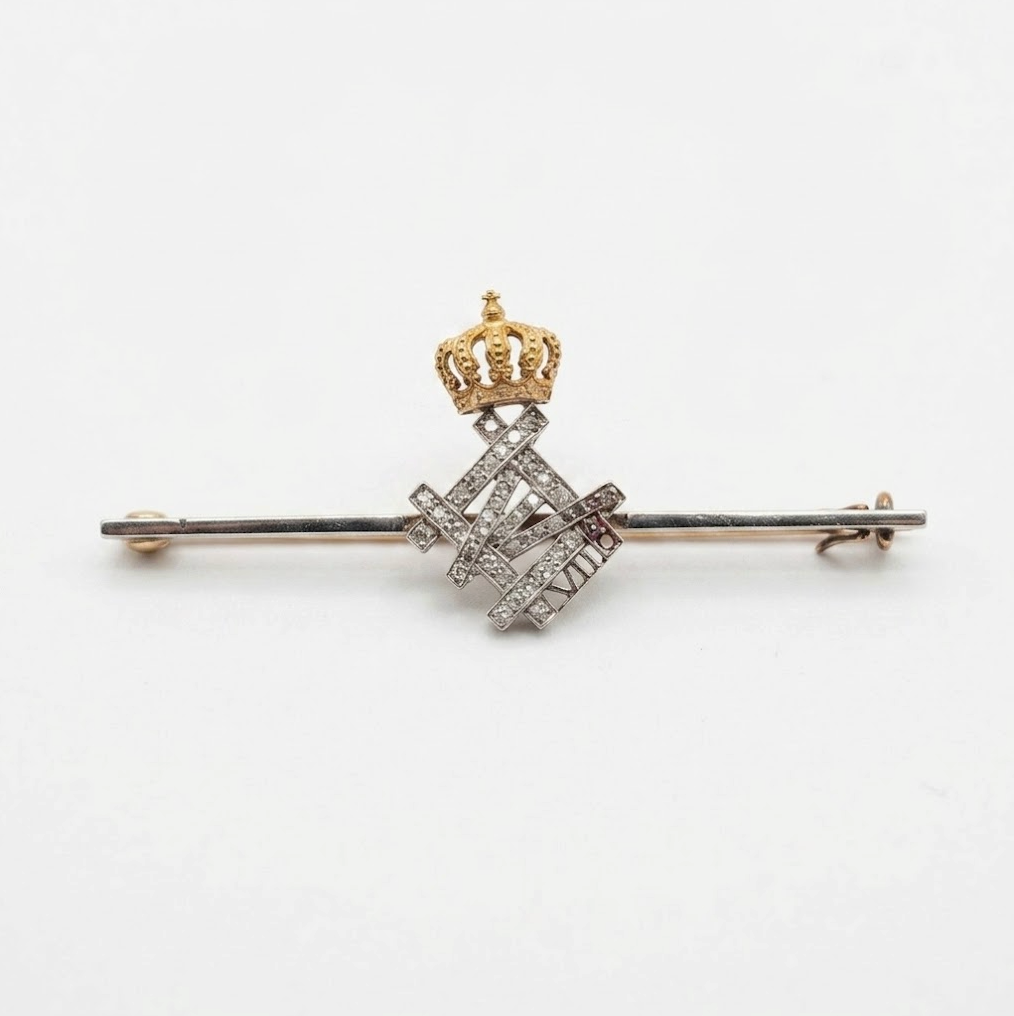 Brooch (BR09)