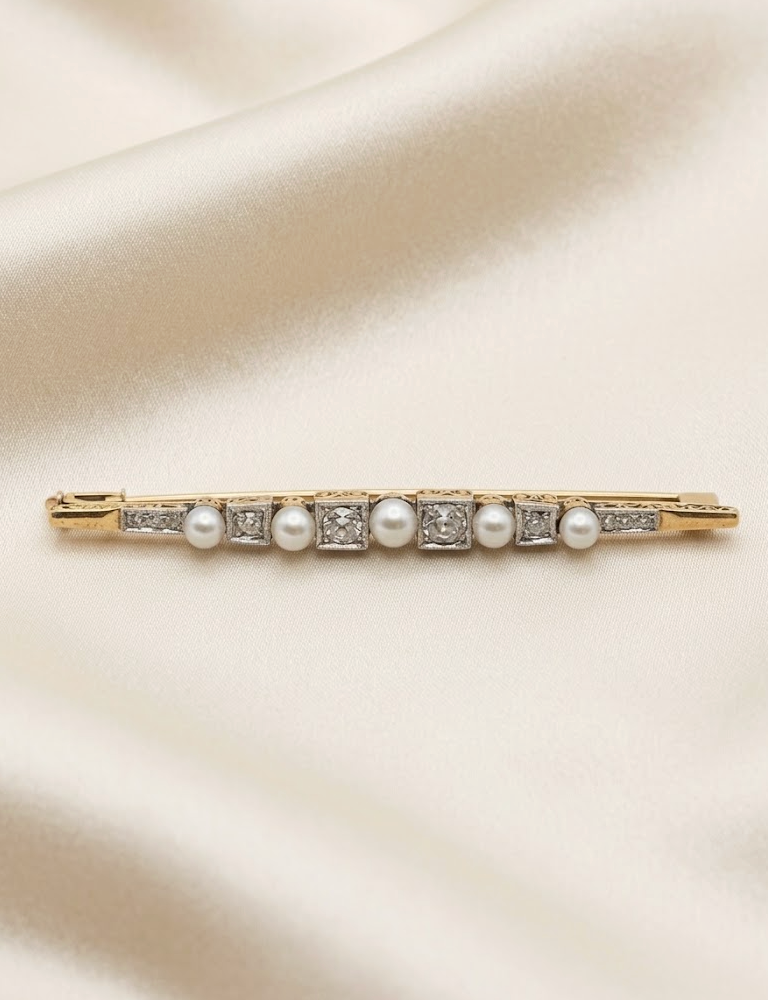 Brooch (BR12)
