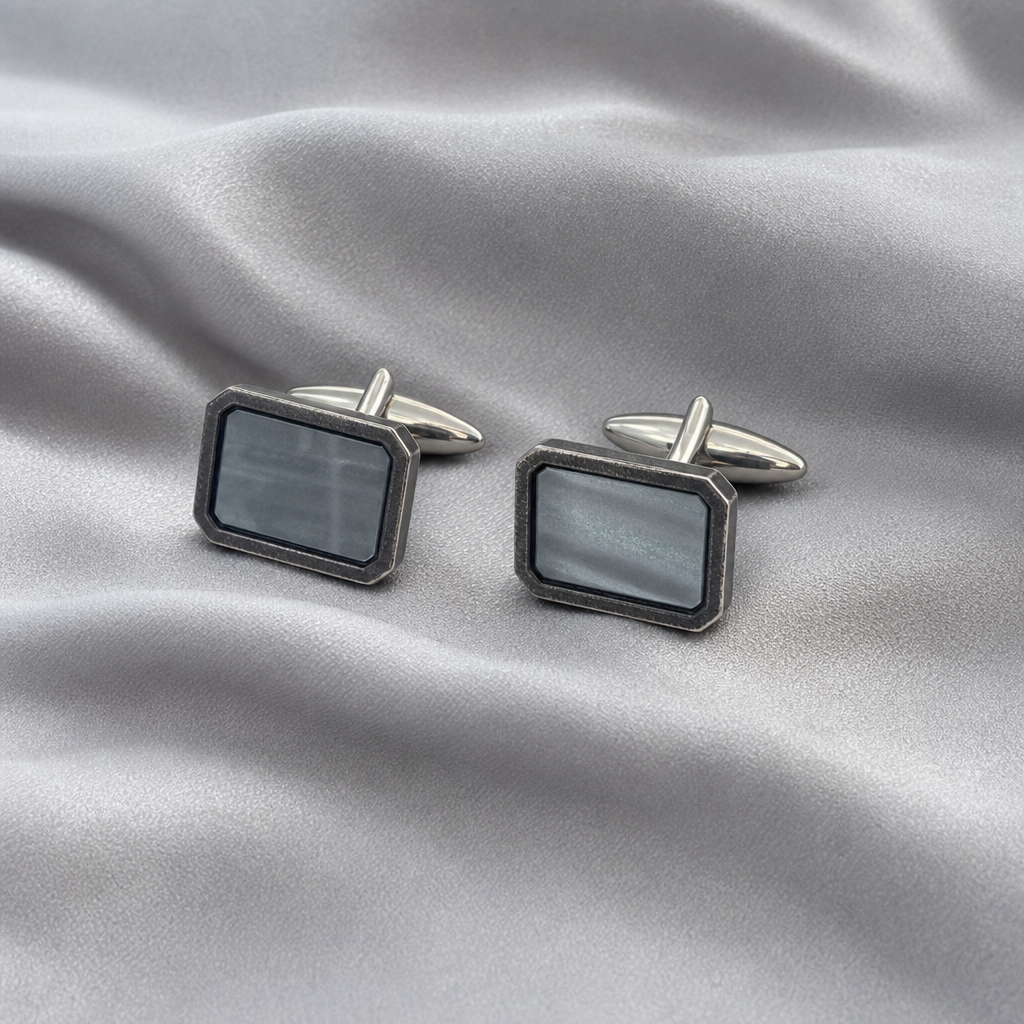 Cufflinks (CL11)