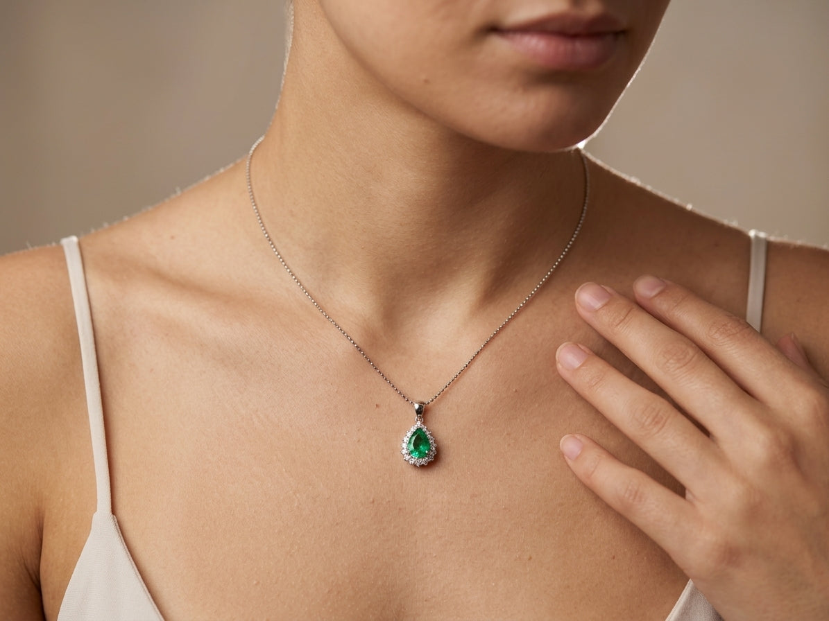 Pendant (P10)