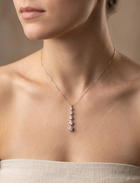 Pendant (P38)