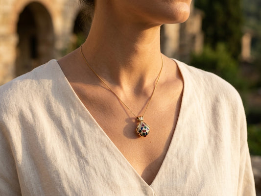 Pendant (P56)