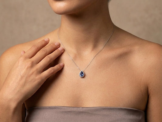 Pendant (P69)